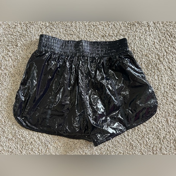 Free People Movement High Rise Black Gem Shorts Women's Size Small Boxer Preppy - Picture 5 of 9